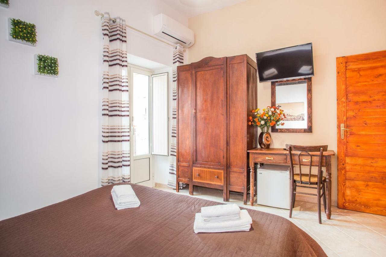 Bed and Breakfast Le Terrazze Di Pirandello Agrigent Exterior foto